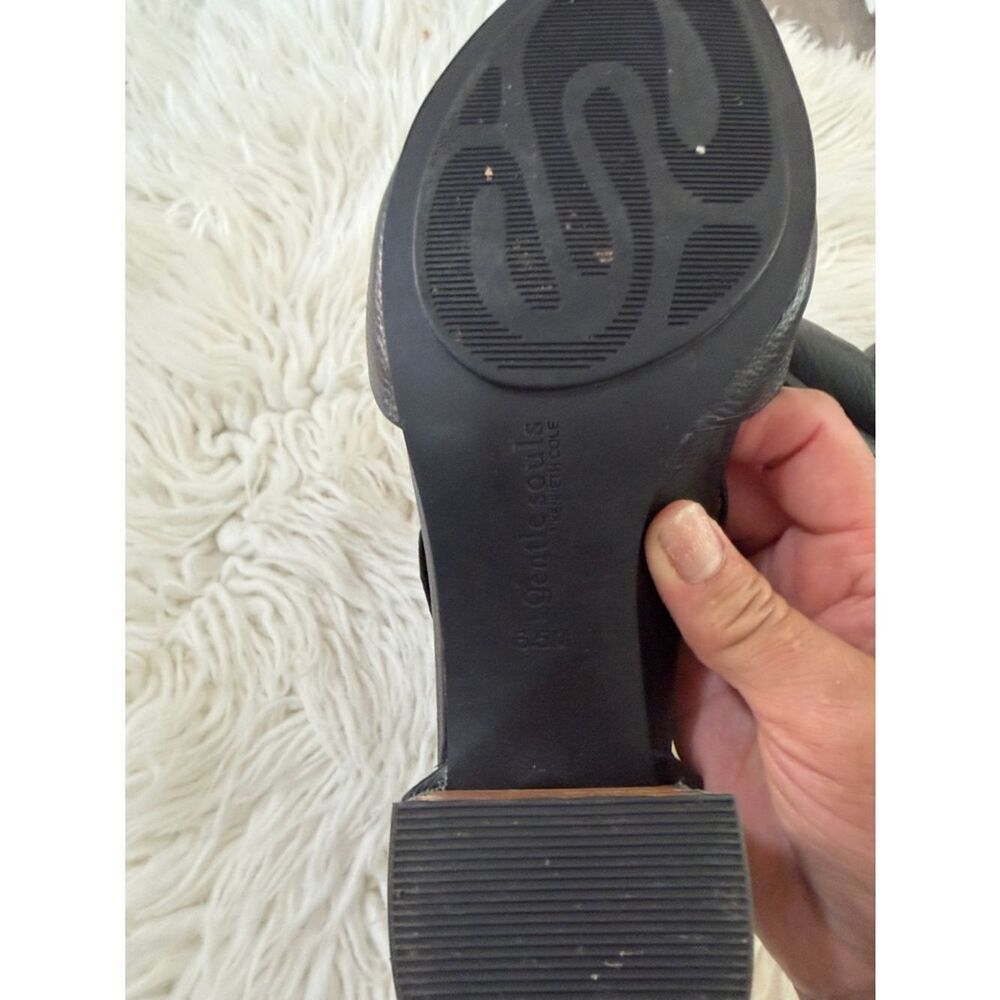 Gentle Souls Keneth Cole Black Leather Cutout High Heel Sandals Size 6.5 - Picture 8 of 10